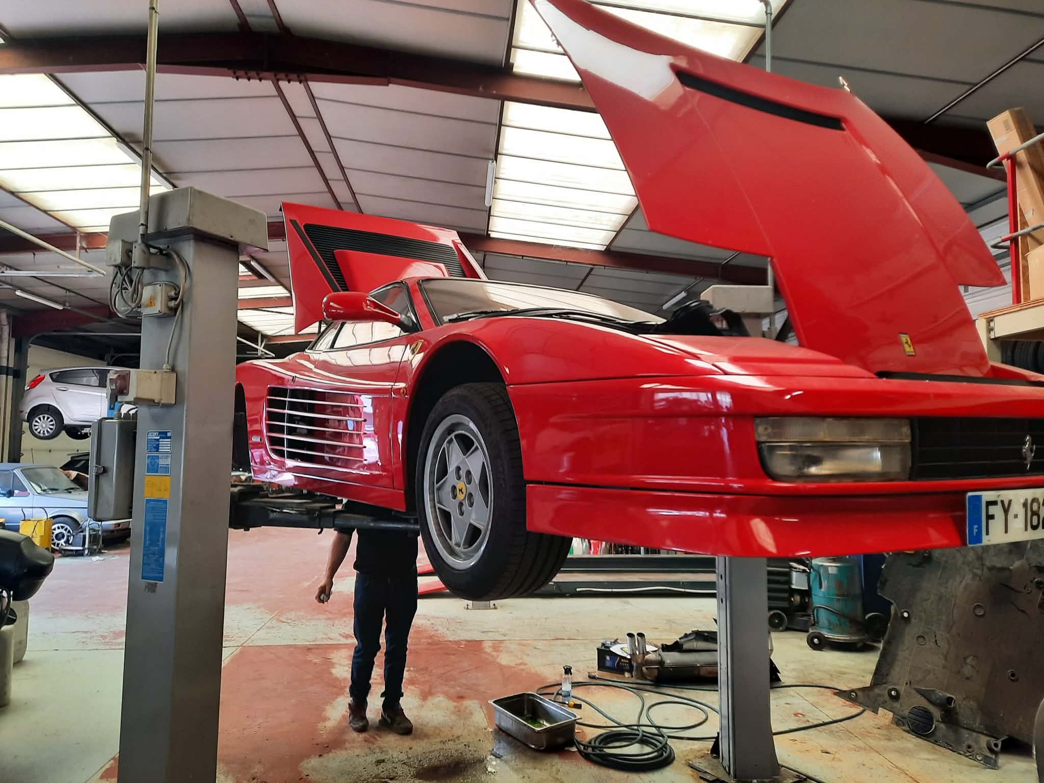Dans les coulisses du Garage Batayer : quand la m&eacute;canique rencontre la passion