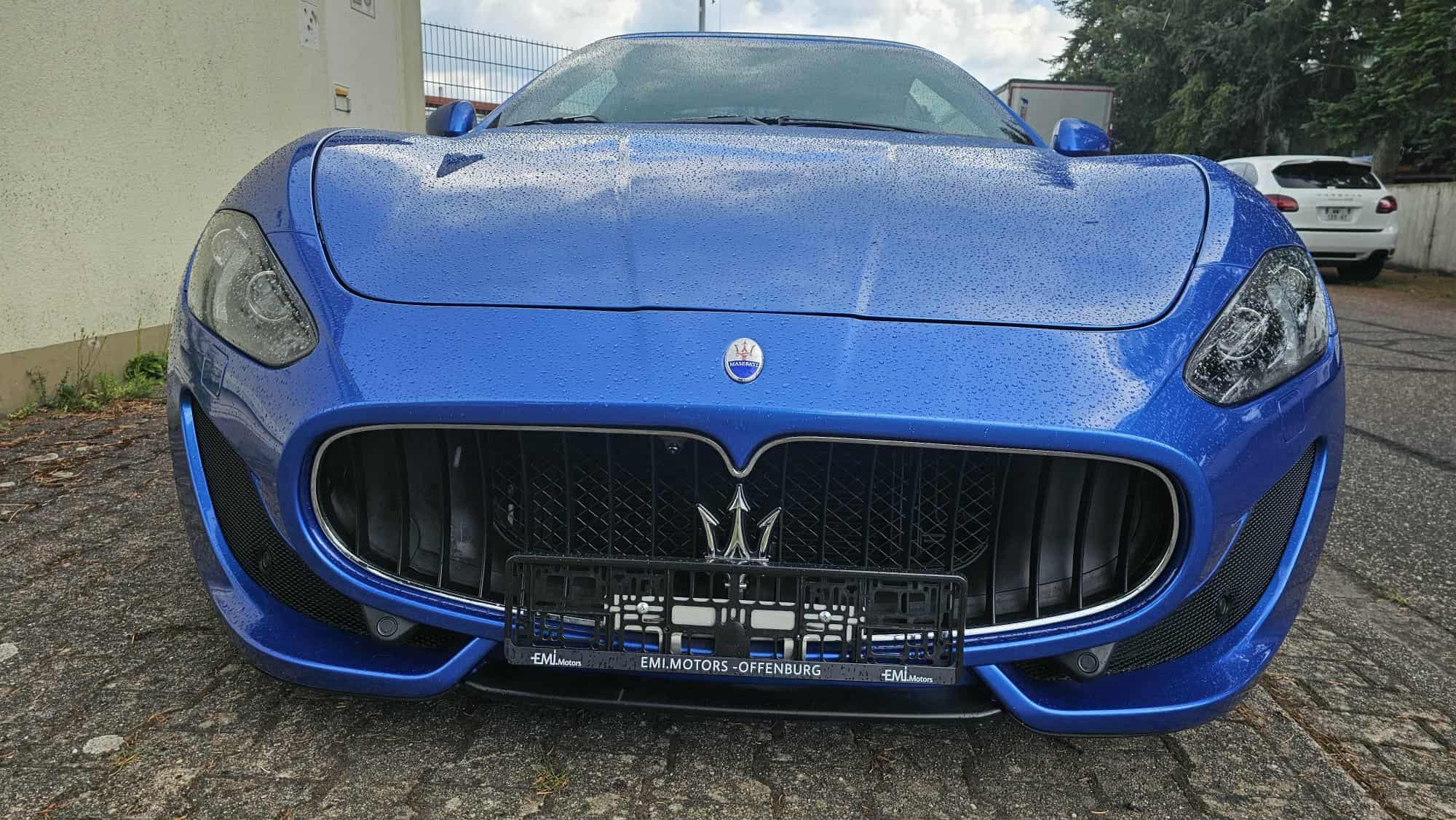 MASERATI GRANCABRIO 4.7 V8 SPORT