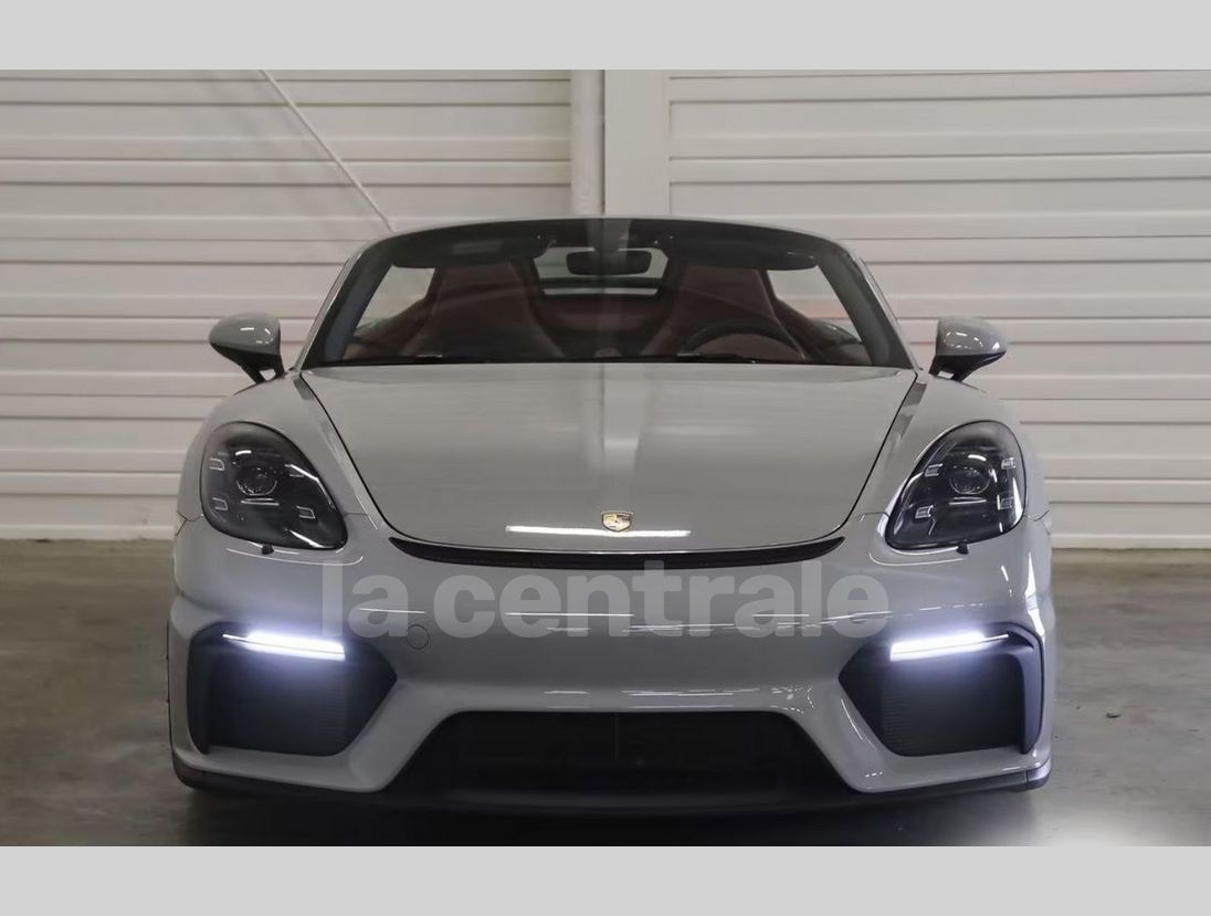 PORSCHE 718 SPYDER – 420 ch