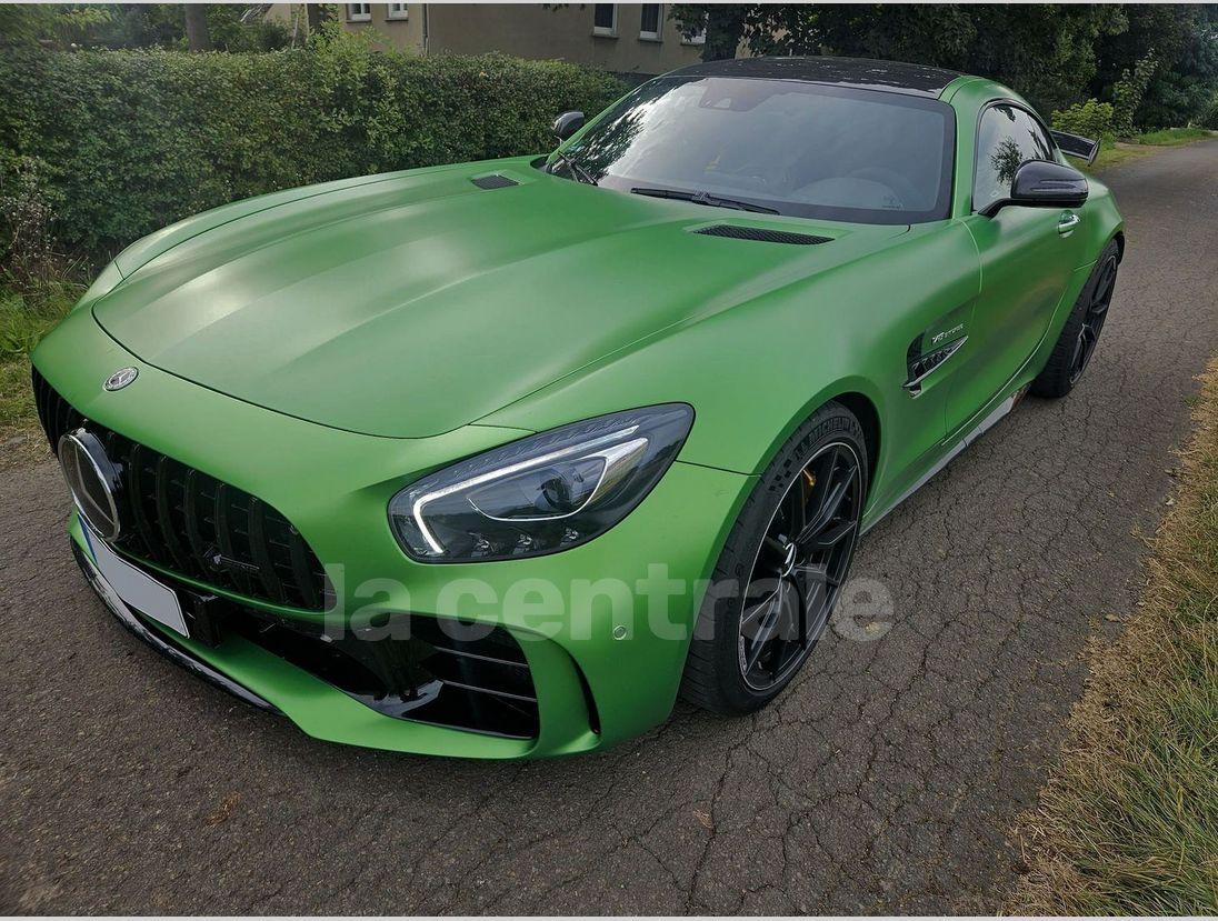 MERCEDES BENZ AMG GT R